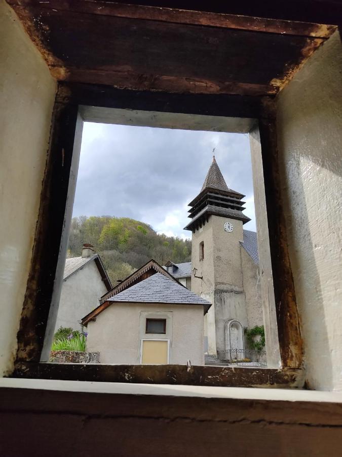 Auberge Chez Gabrielle - Vallee De Lesponne Beaudean Bagian luar foto